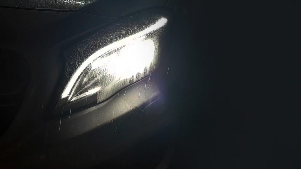 Регулировка света фар Мерседес