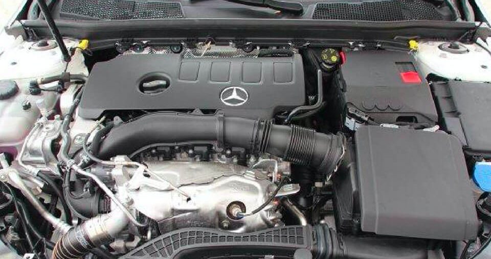 Дефект фазорегулятора M254: почему двигатель Mercedes C-Class W206 может заглохнуть на пробеге 30 000–61 000 км